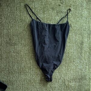 SKIMS FITS EVERYONE BODYSUIT